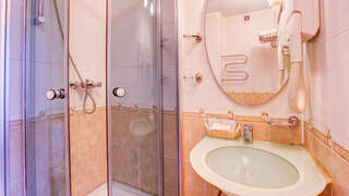 Парк-Отель Голицын Клуб Голицыно Стандарт с  двуспальной кроватью-2