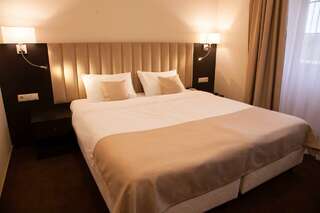 Парк-Отель Голицын Клуб Голицыно Номер улучшенный стандарт с 2 односпальными кроватями-4