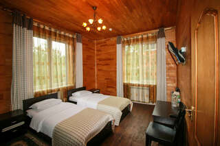 Парк-Отель Голицын Клуб Голицыно Коттедж деревянный на 11 мест №7-5