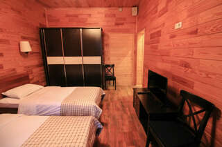 Парк-Отель Голицын Клуб Голицыно Коттедж деревянный на 11 мест №7-7